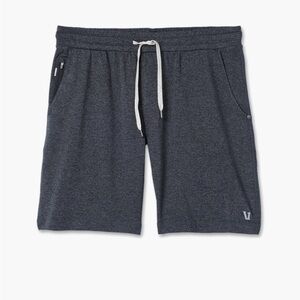 Vuori Men's Ponto Performance Shorts Charcoal  Size M  Like New!